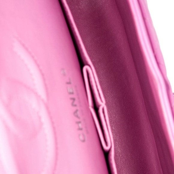 Auth Chanel Quilted medium classic flap Lambskin pink silver Shoulder Bag - Picture 6 of 17